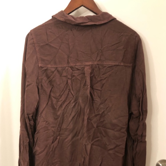 Button down - Picture 6 of 6